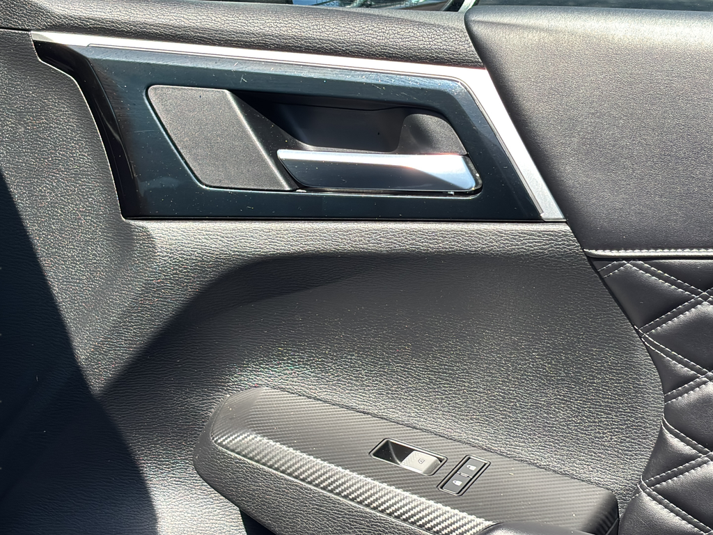 2022 Mitsubishi Outlander SEL Special Edition - Photo 38