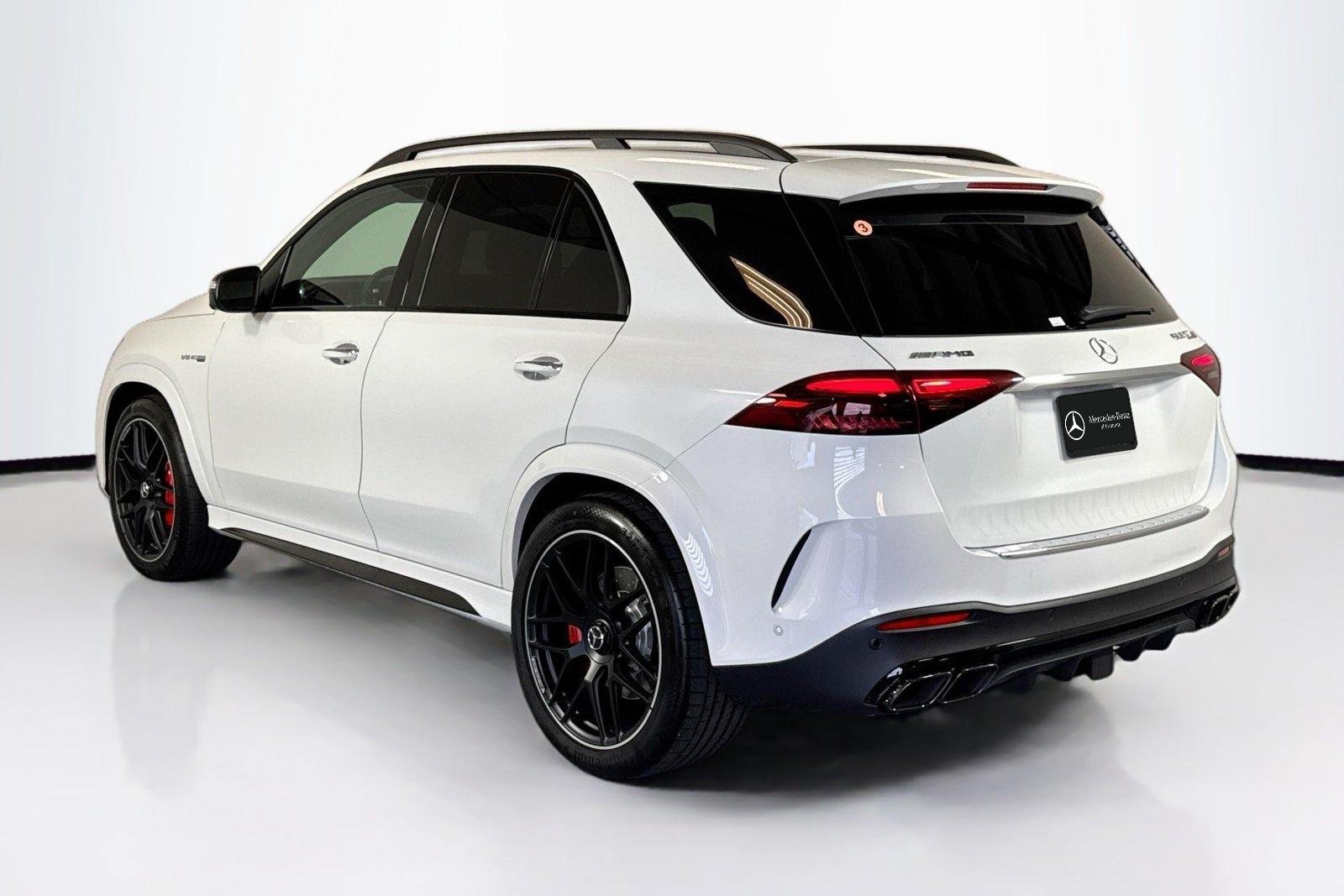 New 2026 Manufaktur Moonlight White Metallic Mercedes-Benz AMG® GLE 63 S image 7