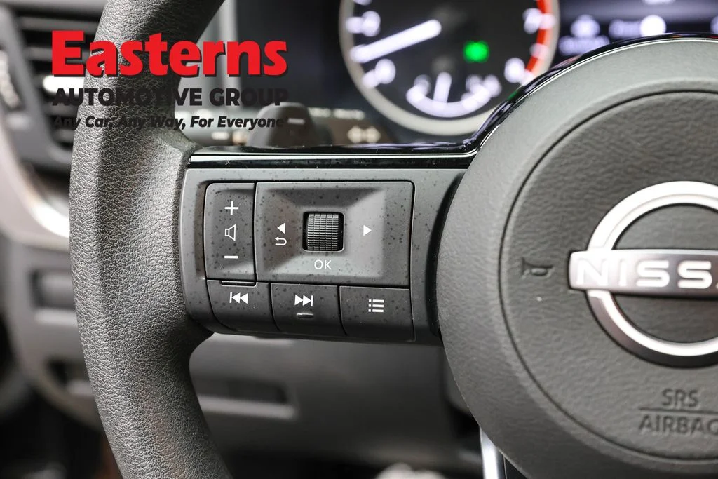 Used 2023 Black Nissan SV image 14