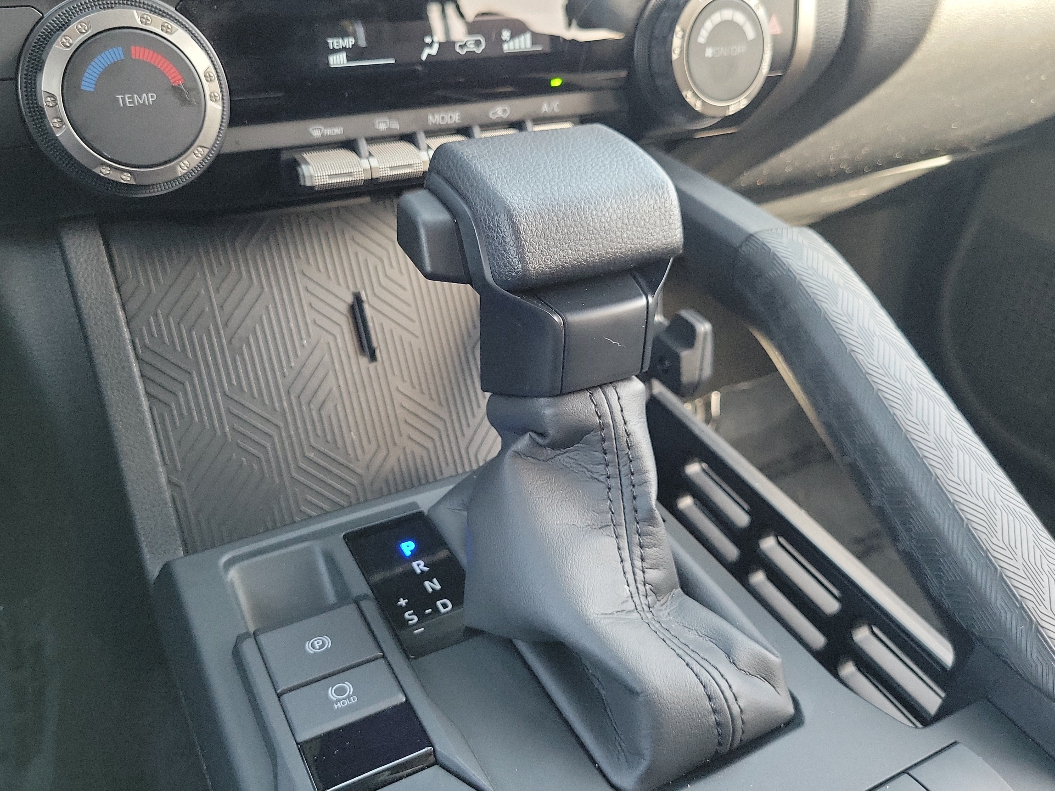 Used 2025 Ice Toyota SR5 image 25