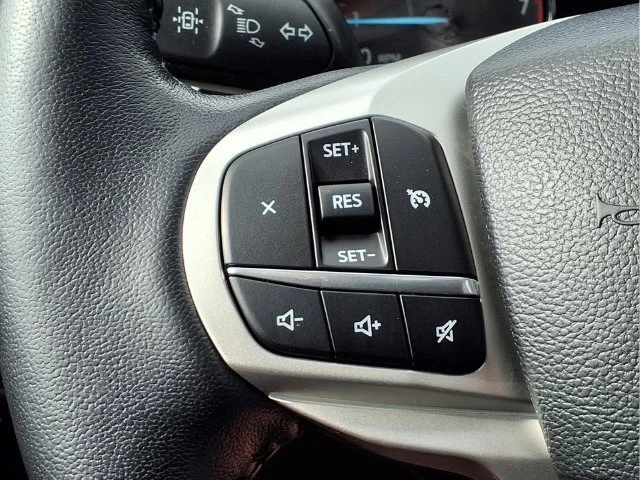 Used 2023  Ford XLT image 47
