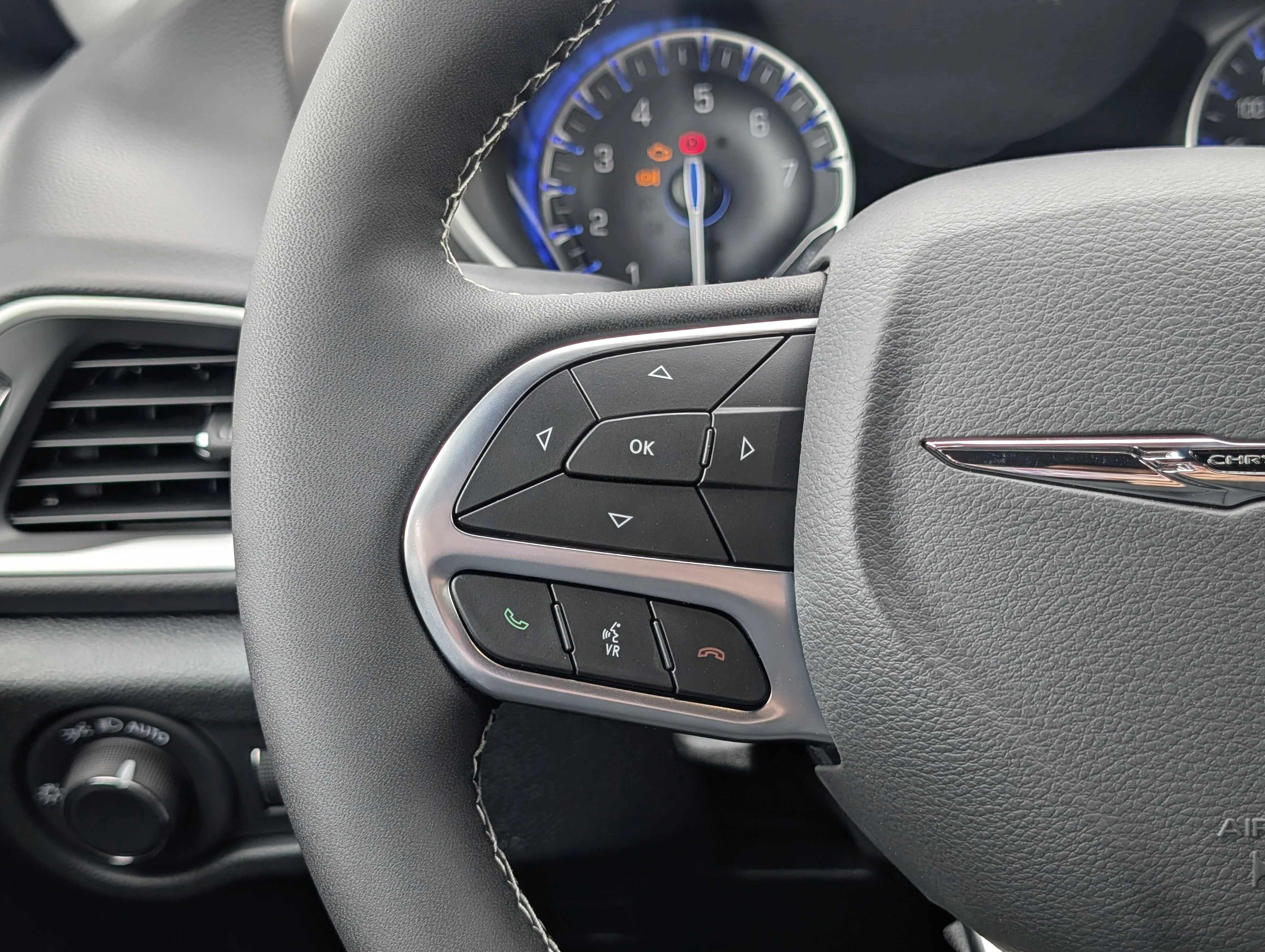 New 2026 Bright White Chrysler SXT image 21