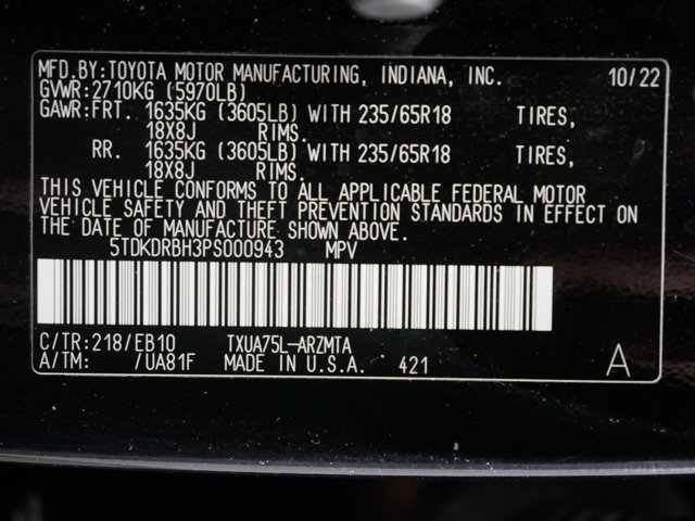 Used 2023 Midnight Black Metallic Toyota XLE image 35