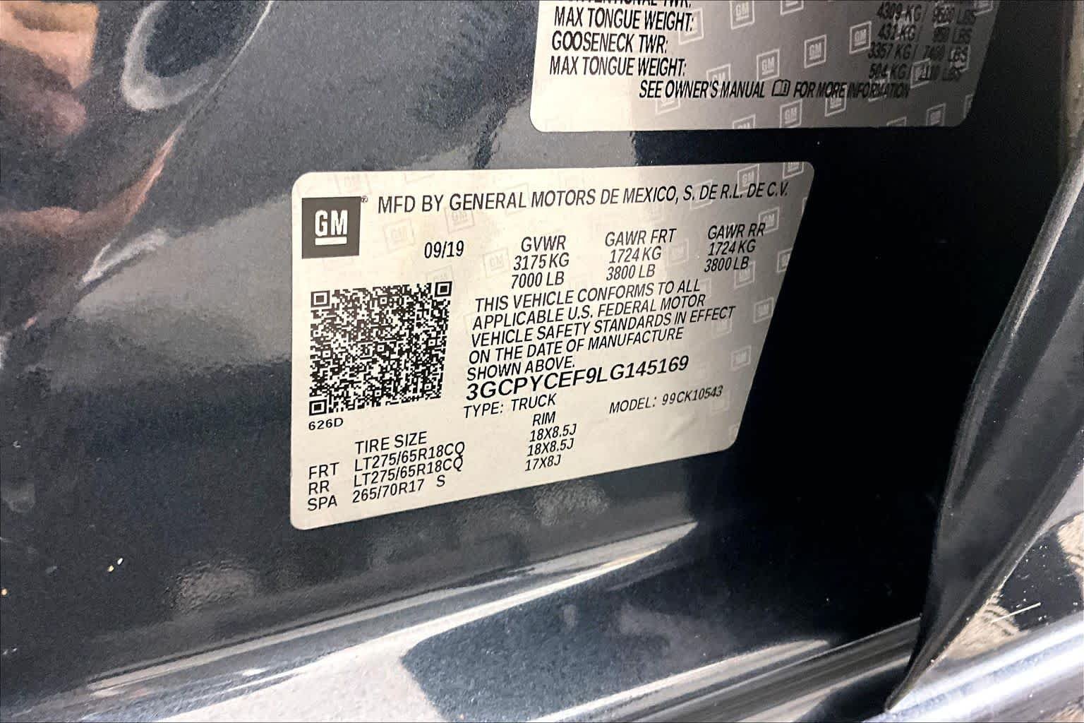 Used 2020 SHADOW GRAY METALLIC Chevrolet Custom Trail Boss image 30