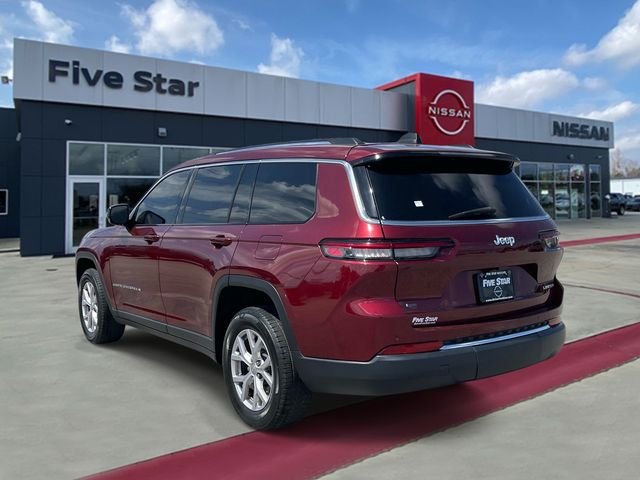 Used 2022 Red Jeep Limited image 4