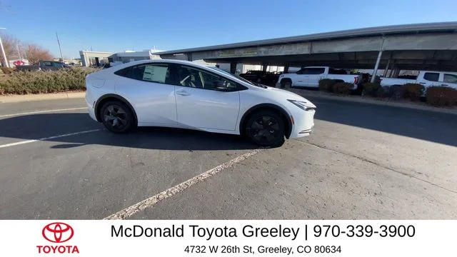 2026 Toyota Prius Plug-in Hybrid SE - Photo 9