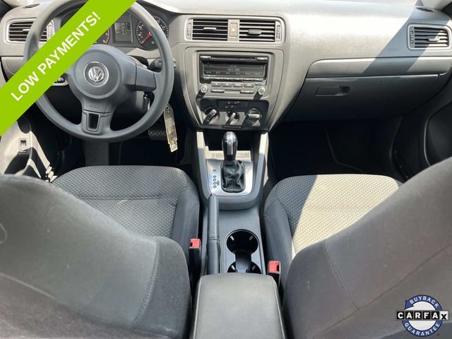 Used 2014 Red Volkswagen 2.0L S image 15