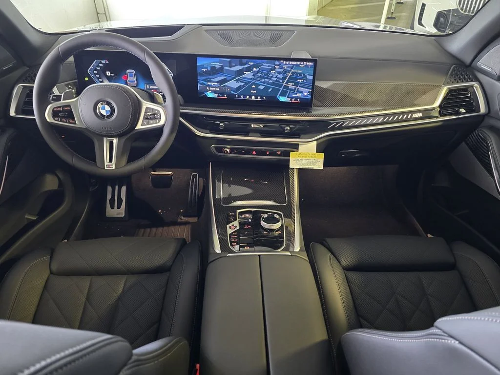 New 2026 Dravit Grey Metallic BMW M60i image 8