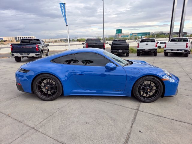 Used 2025  Porsche Carrera GTS image 7