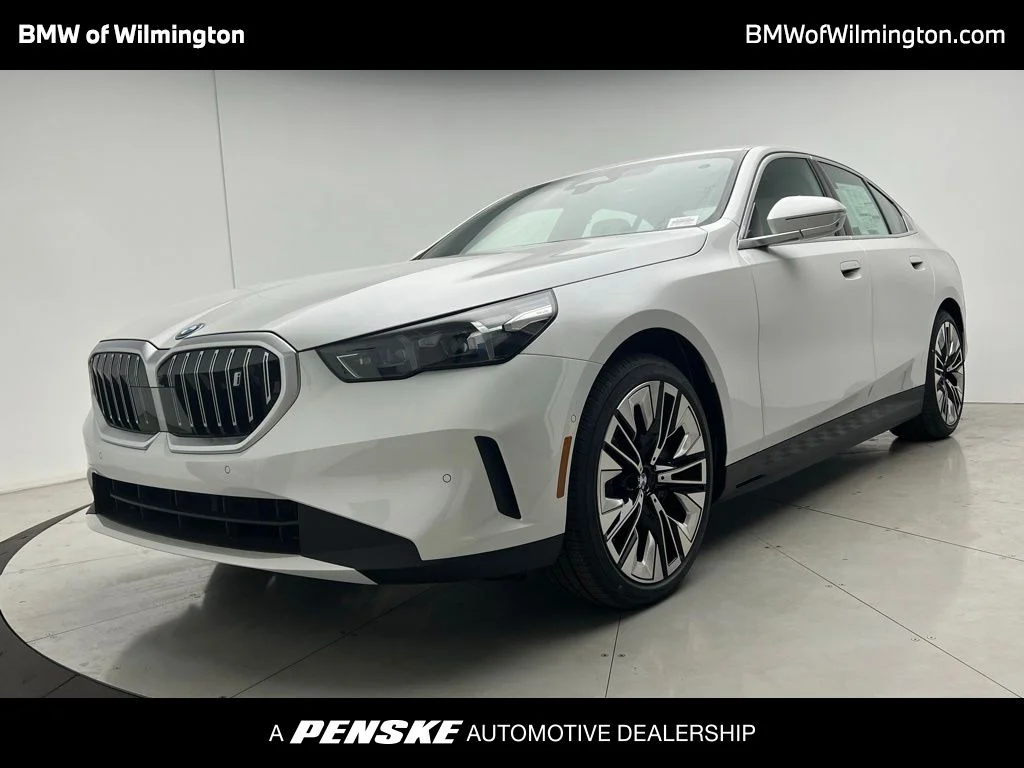 2026 BMW i5 eDrive40 Sedan's photo
