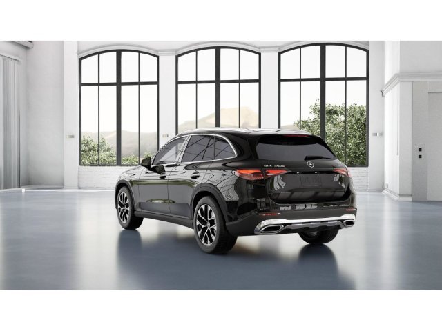 Certified Used 2025 Black Mercedes-Benz GLC 350e image 29