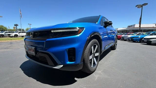 New 2026 Pacific Blue Metallic Honda 2WD Touring image 9
