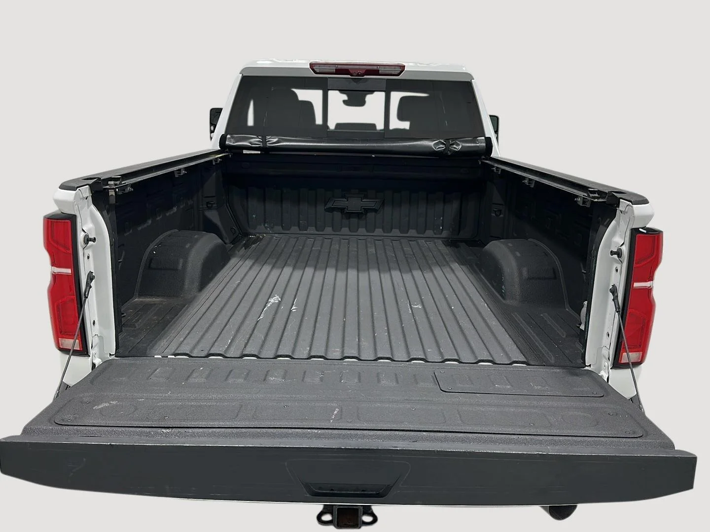 Used 2024 Summit White Chevrolet LTZ image 25