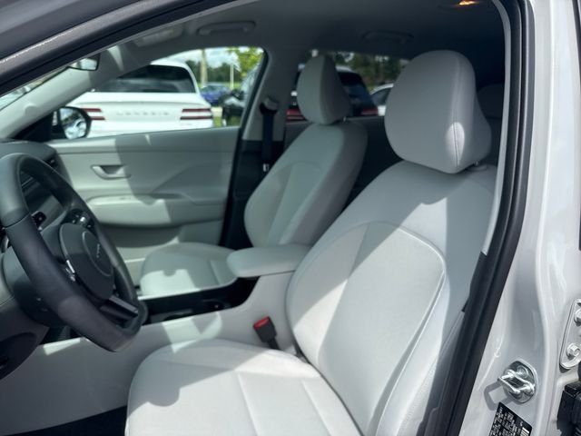 Used 2024 Gray Hyundai SEL image 13