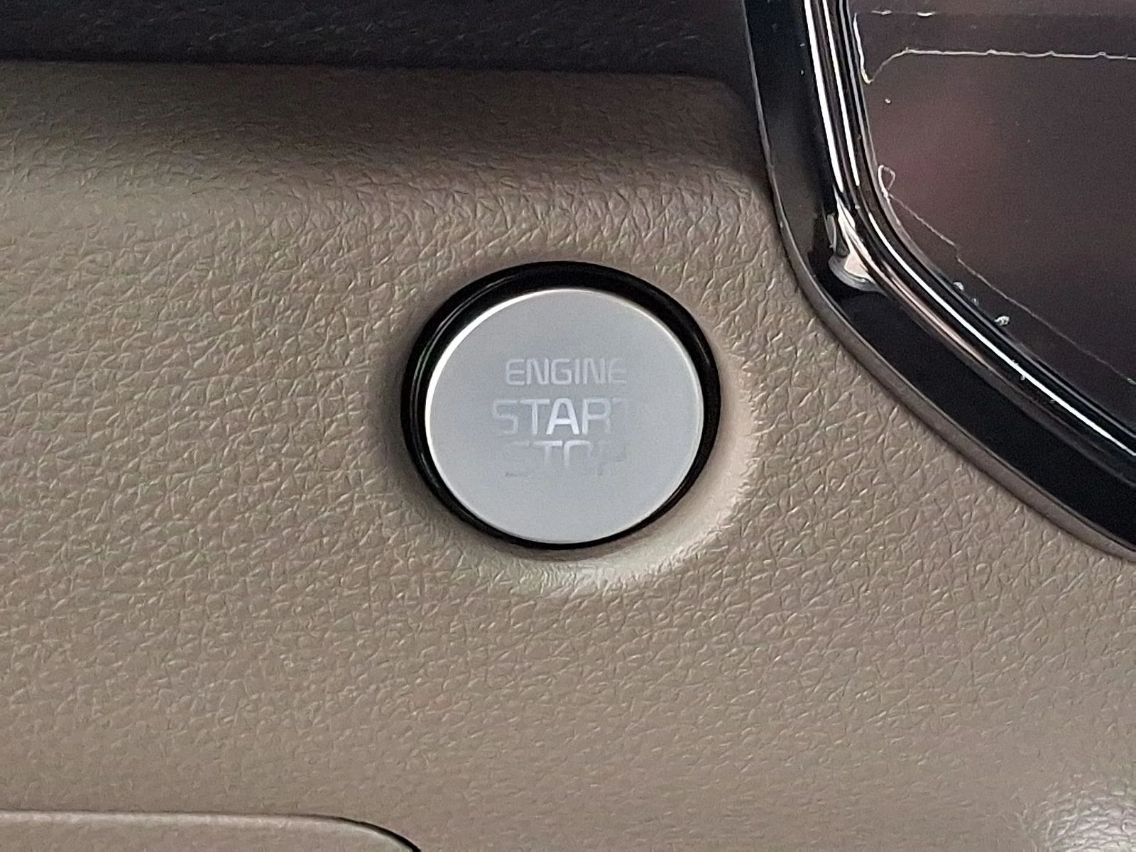 New 2027 Silver Kia LX image 19
