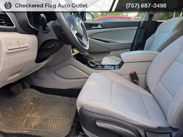 Used 2021 Magnetic Force Hyundai SE image 8