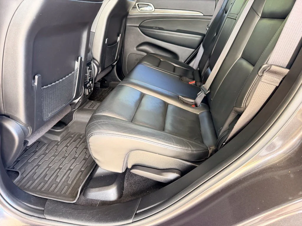 Used 2021 Gray Jeep Limited image 30