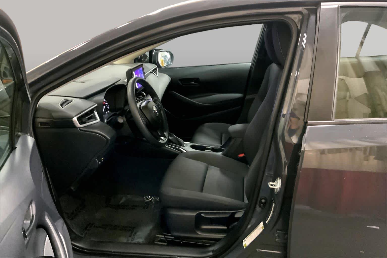 Used 2024 Underground Toyota LE image 8