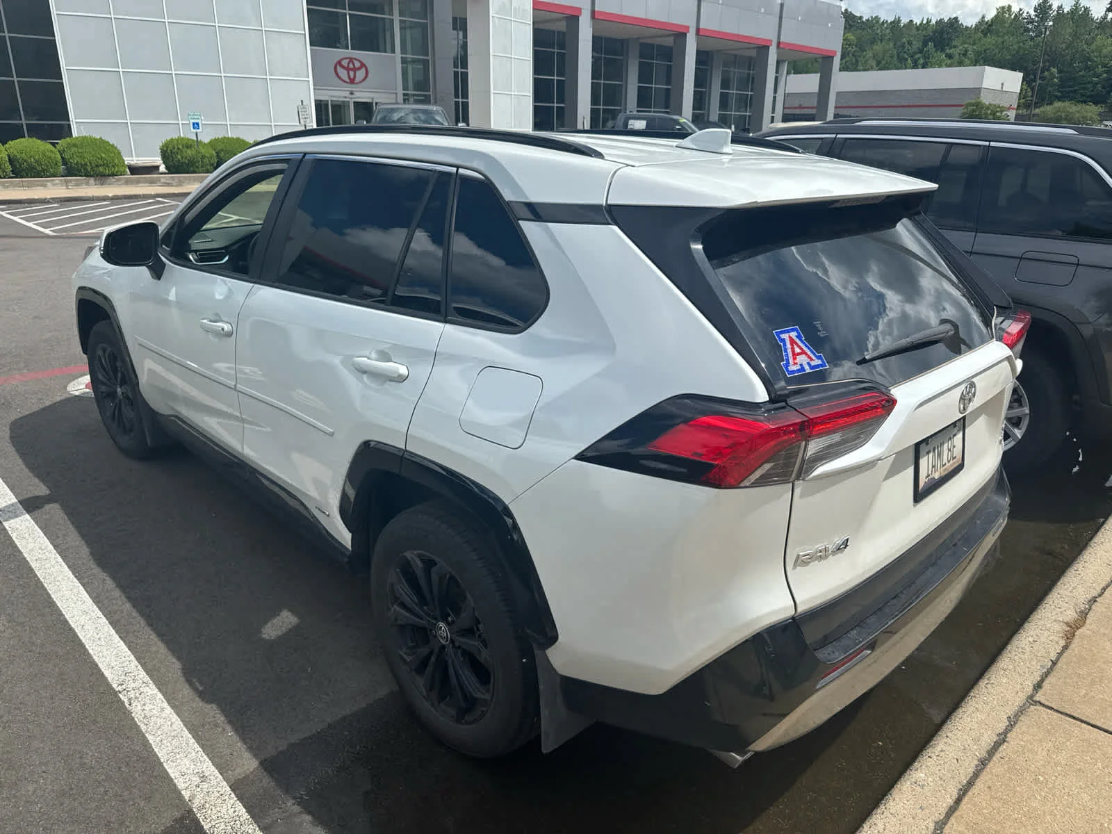 Certified Used 2025 Wind Chill Pearl Toyota Hybrid SE image 3