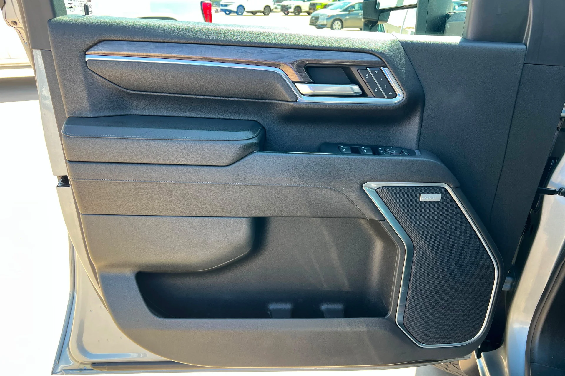 2024 Chevrolet Silverado 3500HD LTZ - Photo 15