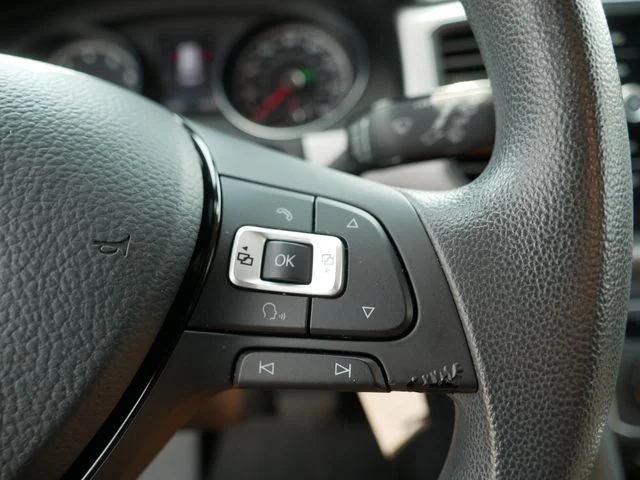 Used 2018 Gray Volkswagen Launch Edition image 28