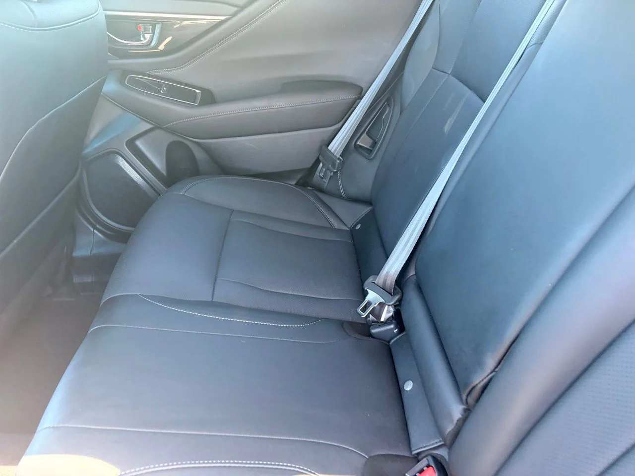 Used 2021 Abyss Blue Pearl Subaru Limited image 15