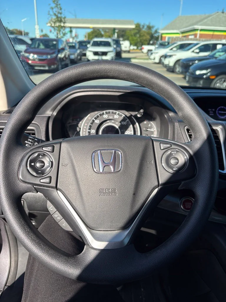 Used 2015  Honda EX image 27