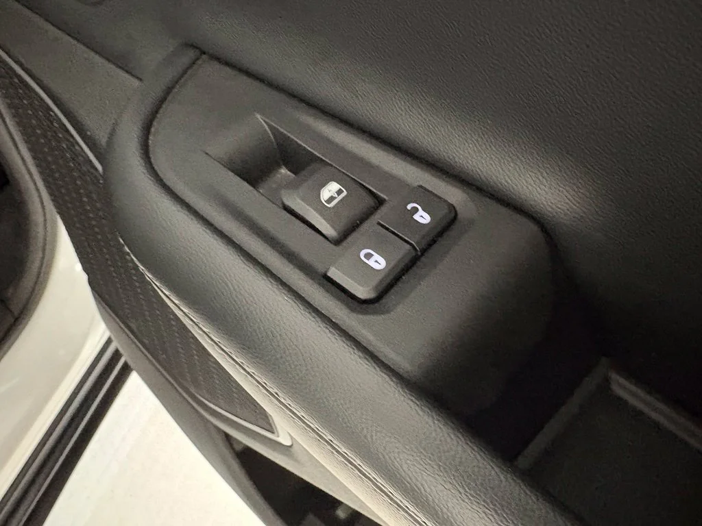 Used 2024 White Jeep 4xe image 15