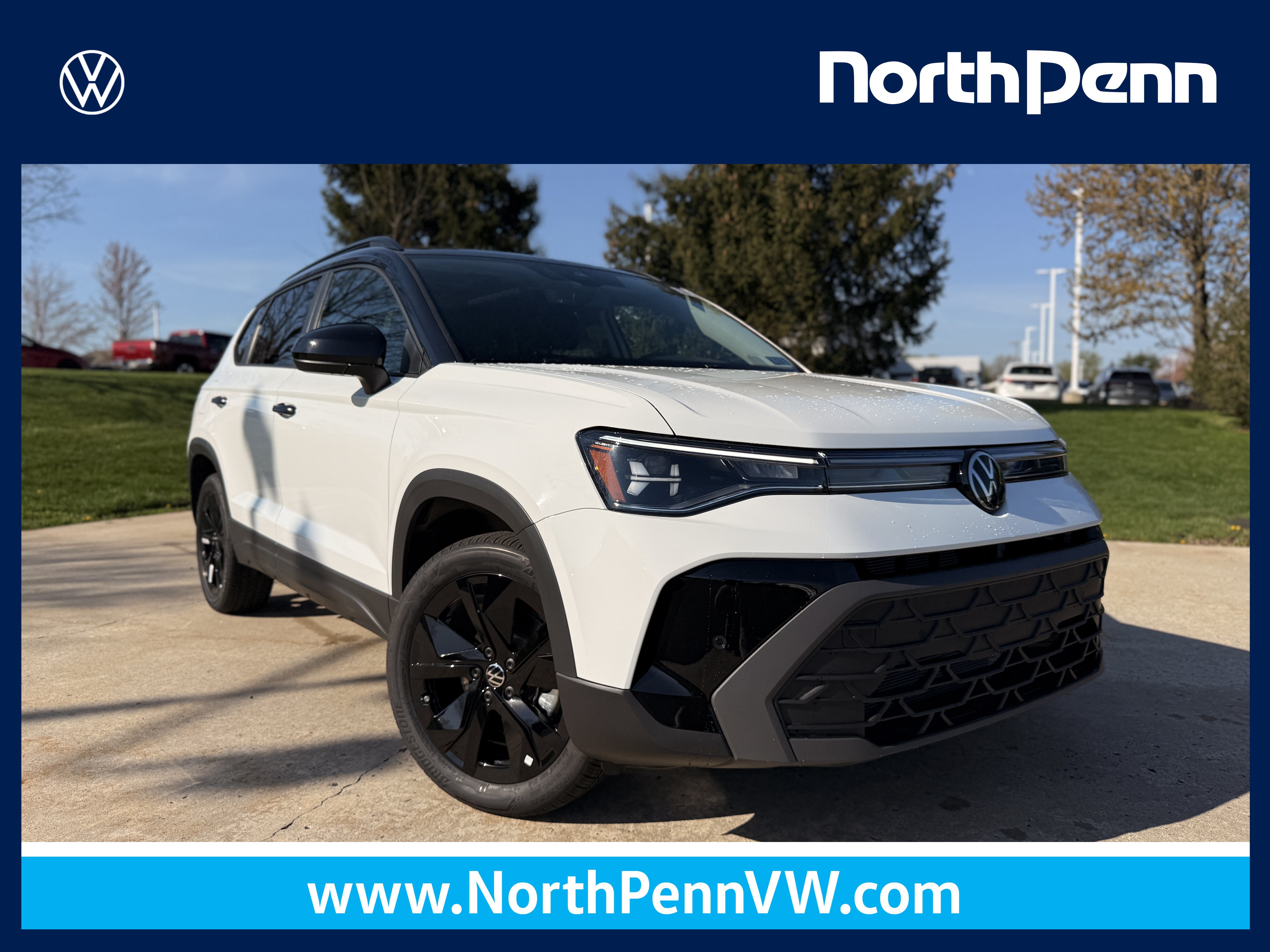 New 2026 Pure White w/Deep Black Roof Volkswagen SE Black image 1