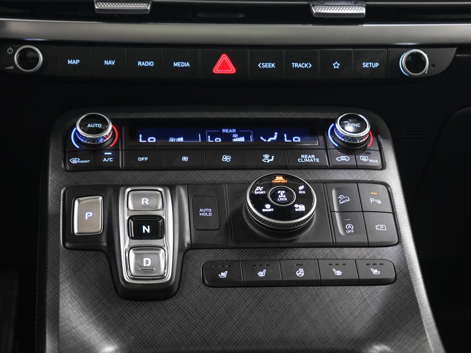 2025 Hyundai Palisade Limited - Photo 22