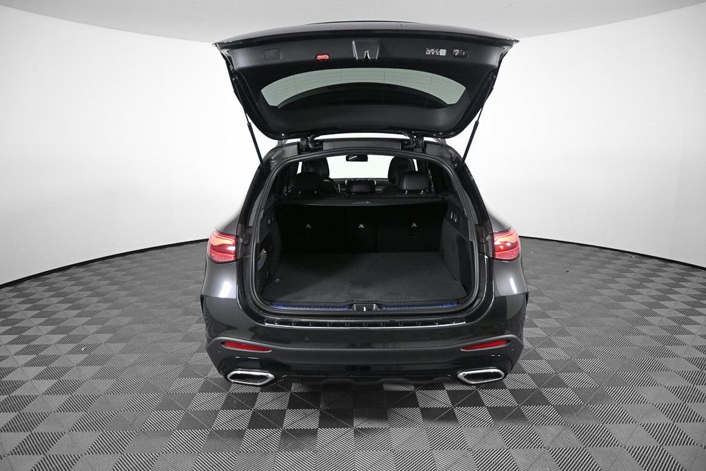 2025 Mercedes-Benz GLC Base - Photo 24