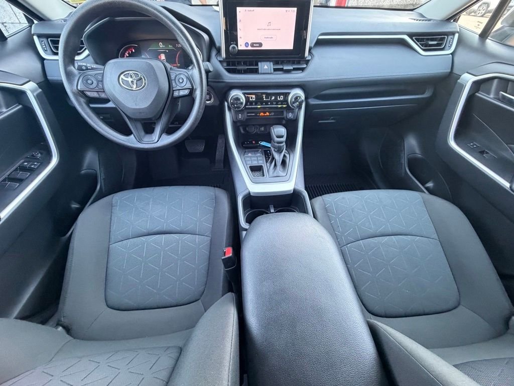 Used 2025 Ice Toyota XLE image 11