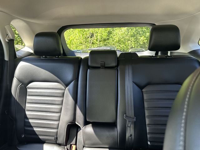 Used 2024 Black Ford SEL image 28