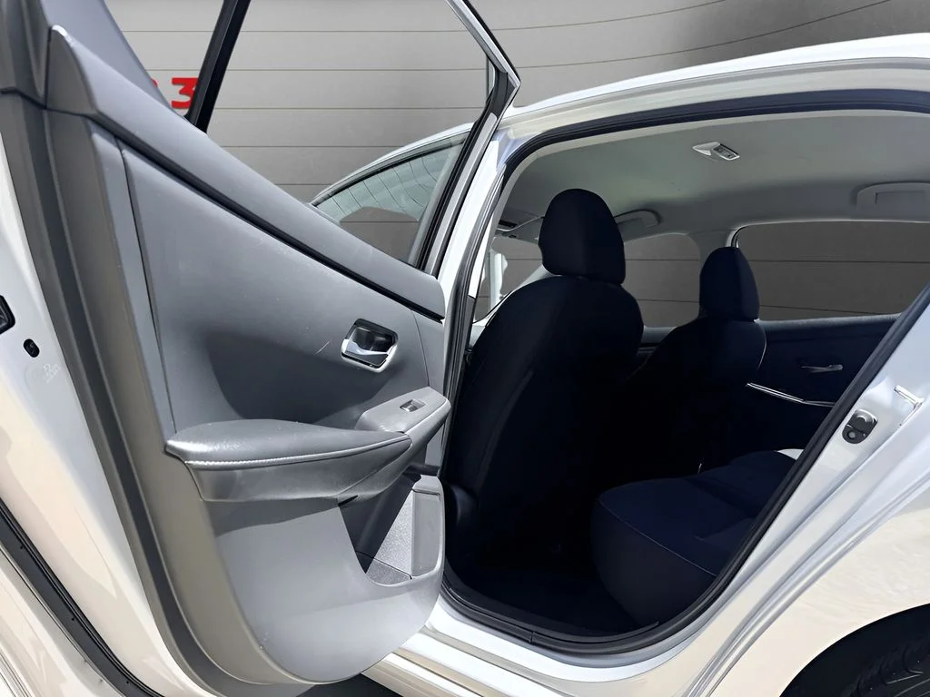 Certified Used 2022 Silver Nissan SV image 27