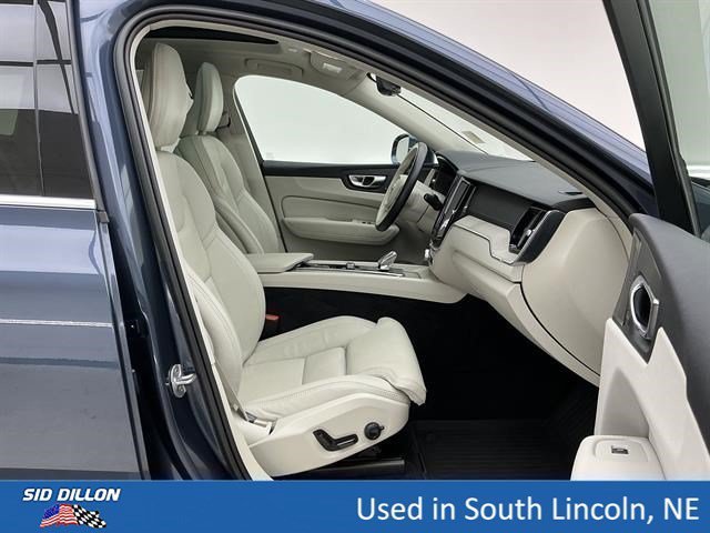 Used 2023 Denim Blue Metallic Volvo Ultimate Bright Theme image 25