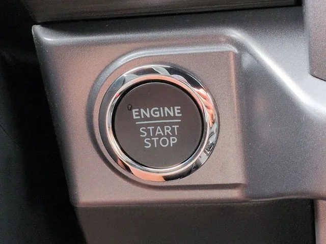 New 2026 Avalanche Ford XLT image 28