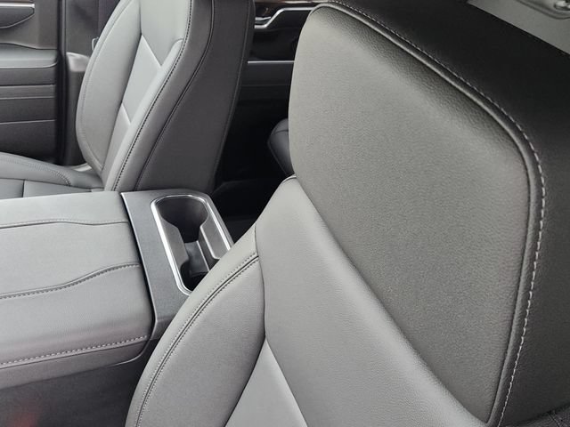 New 2026 Summit White Chevrolet LT image 20