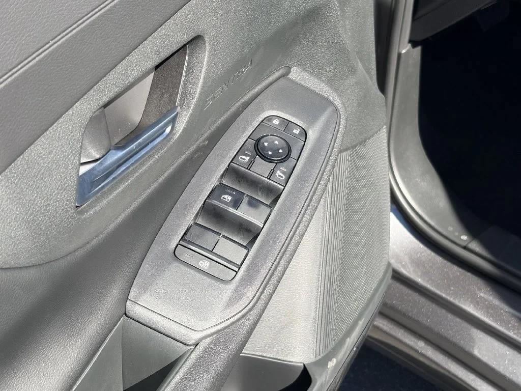 New 2027 Gun Metallic Nissan SV image 20