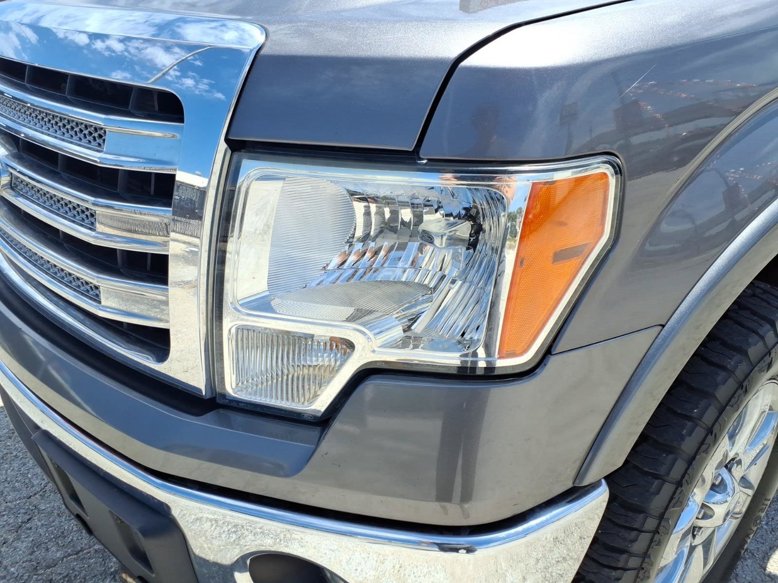 Used 2014 Gray Ford Platinum image 10