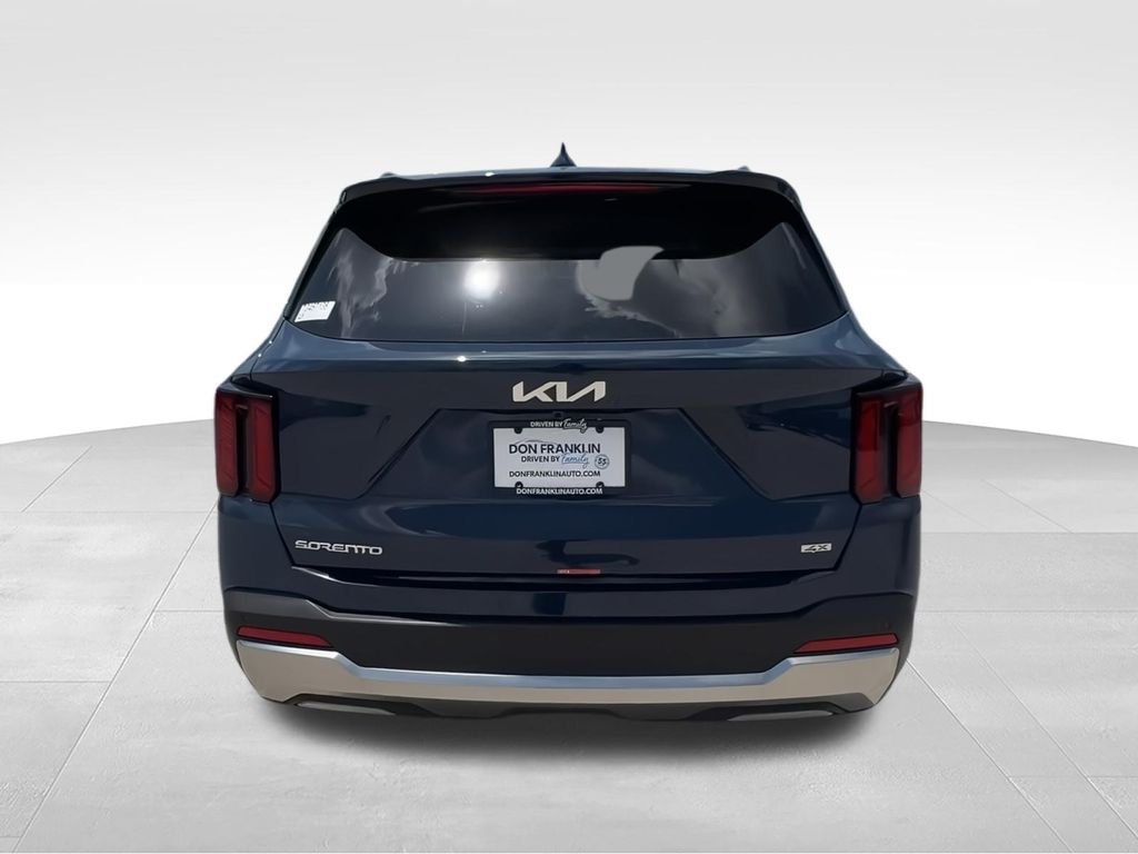 New 2026 Black Kia S image 7