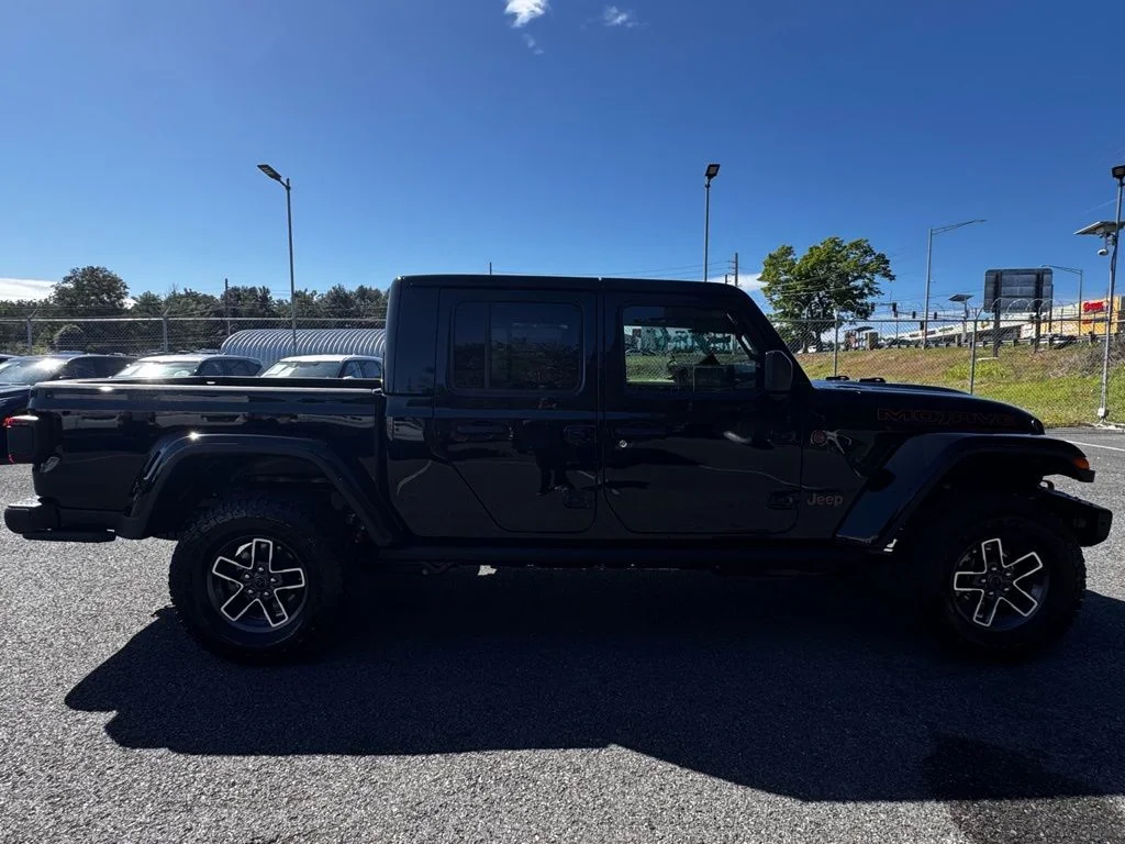 New 2026 Black Jeep Mojave X image 12
