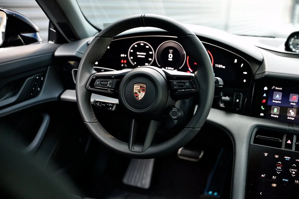 2026 Porsche Taycan Base - Photo 28
