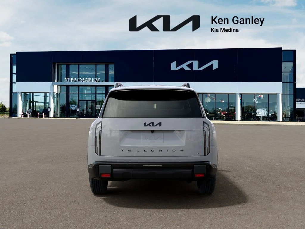 New 2027 Gray Kia X-Line EX image 5