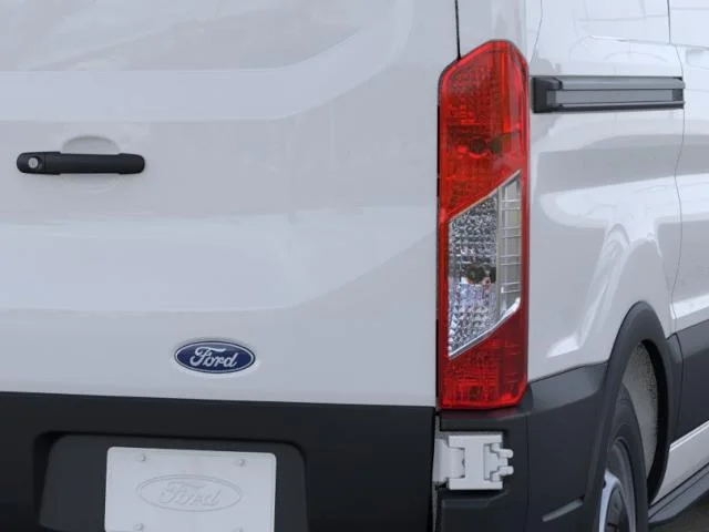 New 2026 Oxford White Ford Cargo Van image 21