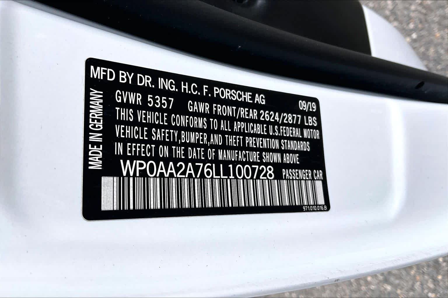 Used 2020 Carrara White Metallic Porsche 4 image 34