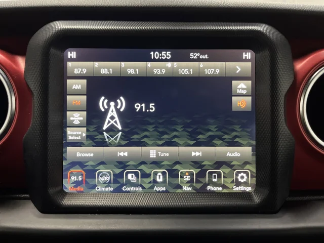 Used 2022 Blue Pearl Jeep Unlimited Rubicon image 16