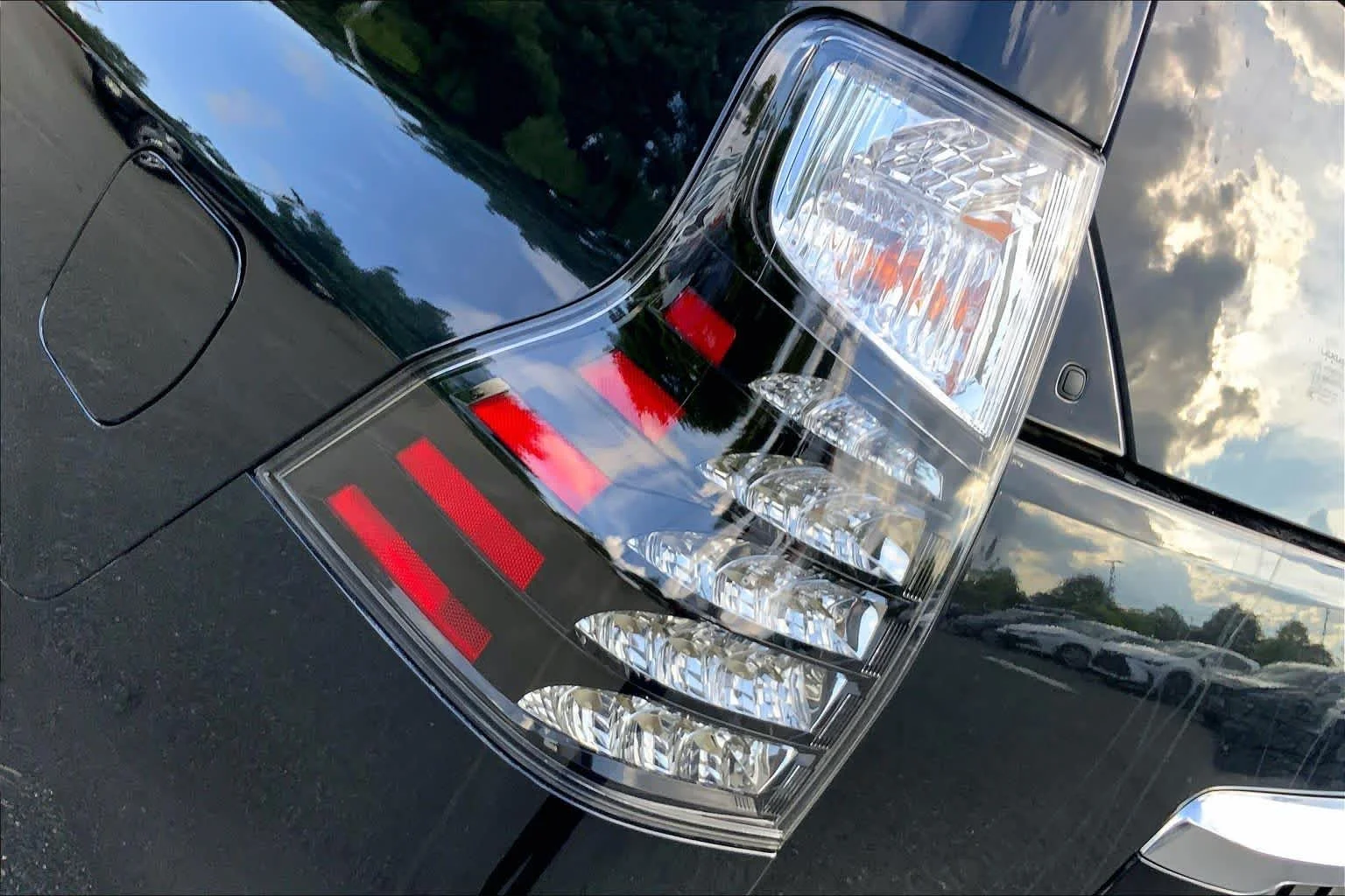 Certified Used 2023 Caviar Lexus Luxury image 28