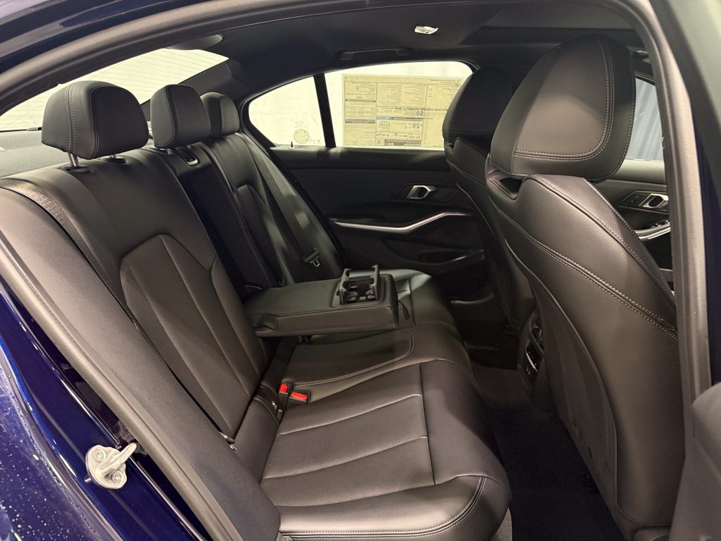 New 2026 Tanzanite Blue II Metallic BMW 330i xDrive image 21
