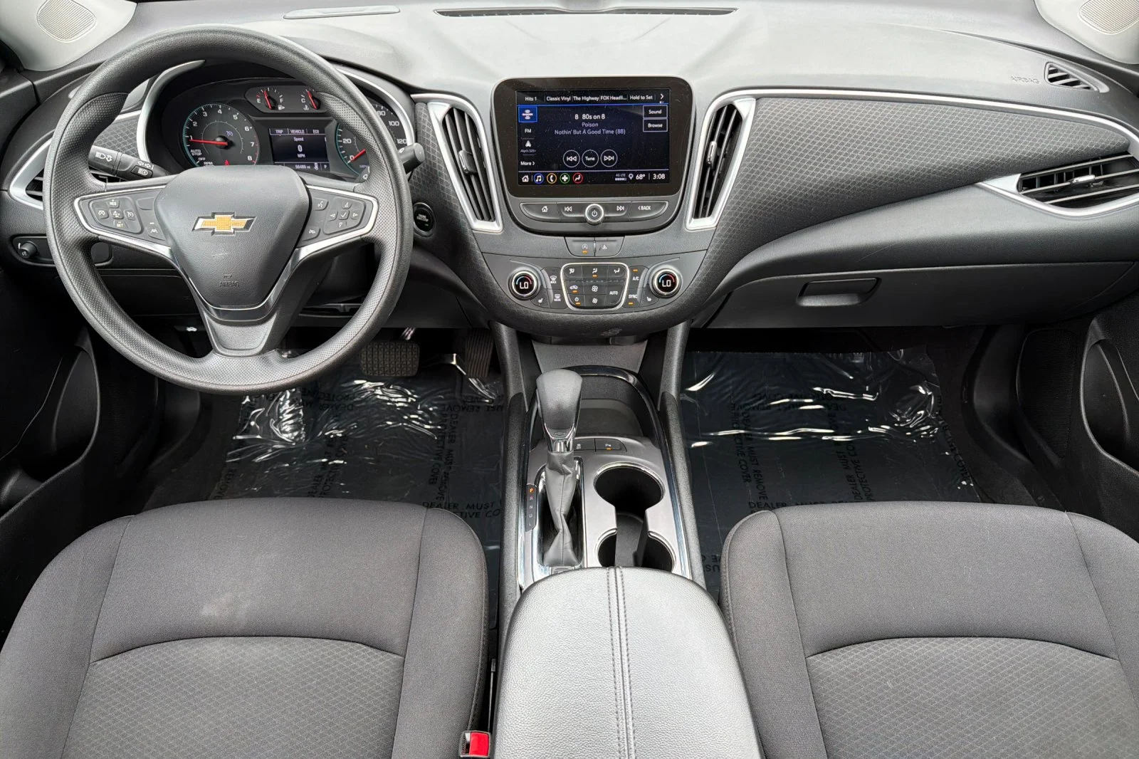 Used 2024 White Chevrolet LT image 13