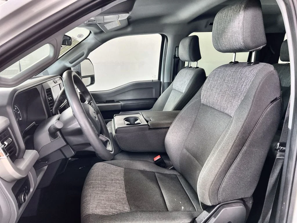 Used 2025 White Ford XLT image 13